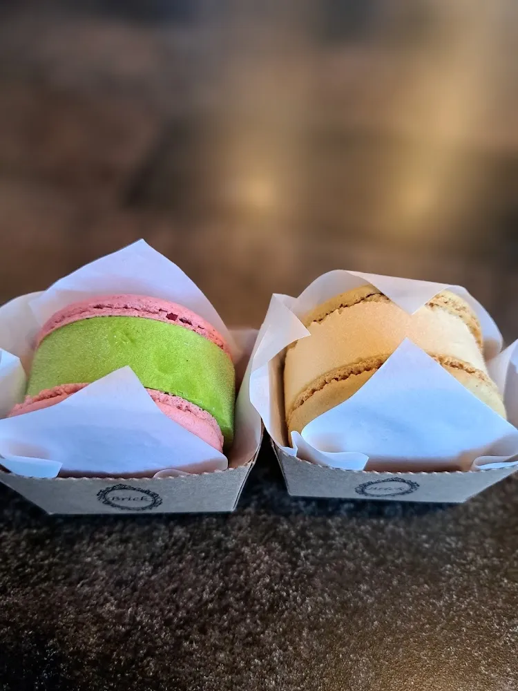 Macaron Ice Cream